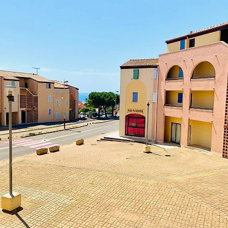 Appartement Proche Mer Avec Piscine Et Parking Fleury  Esterno foto